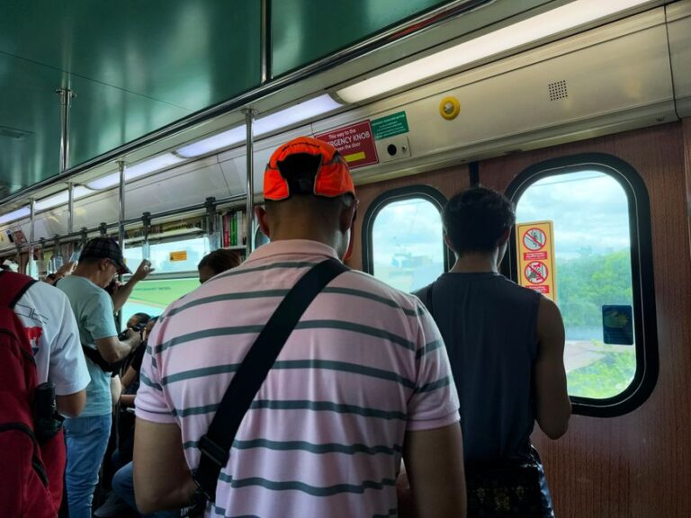 Por que você tem 500 amigos e se sente sozinho na cidade